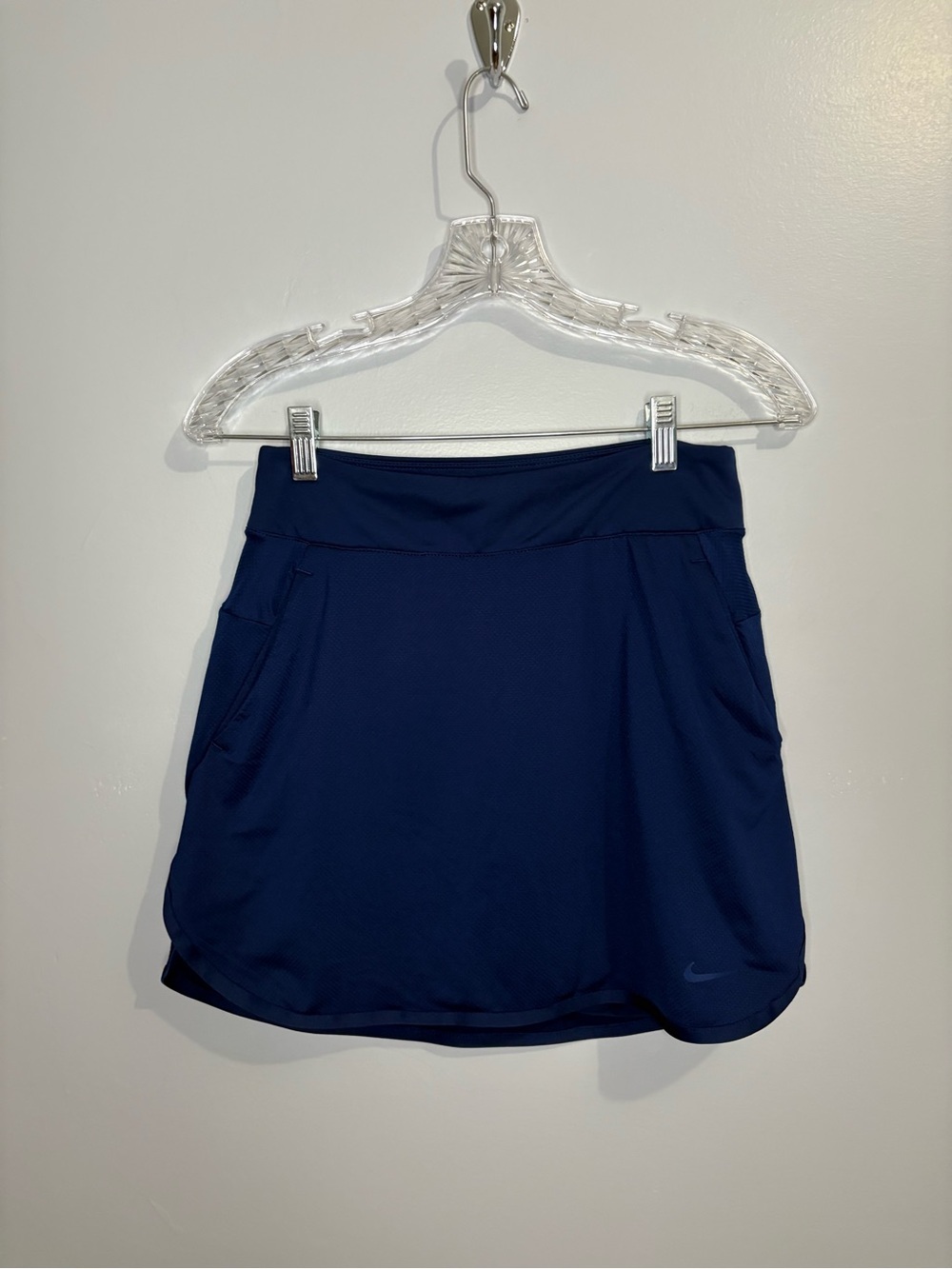 Nike Women's Navy Performance Skort Dri-Fit XS Navy Blue Athleisure Athletic Gym